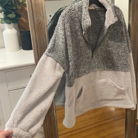 Sherpa pullover jacket - Picture 2 of 9